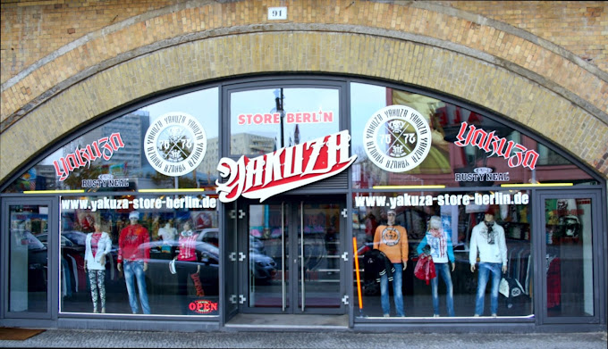 Shop Alexanderplatz